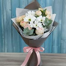 Букет цветов из:  Хризантемы и Розы в Поселок Ремзавода