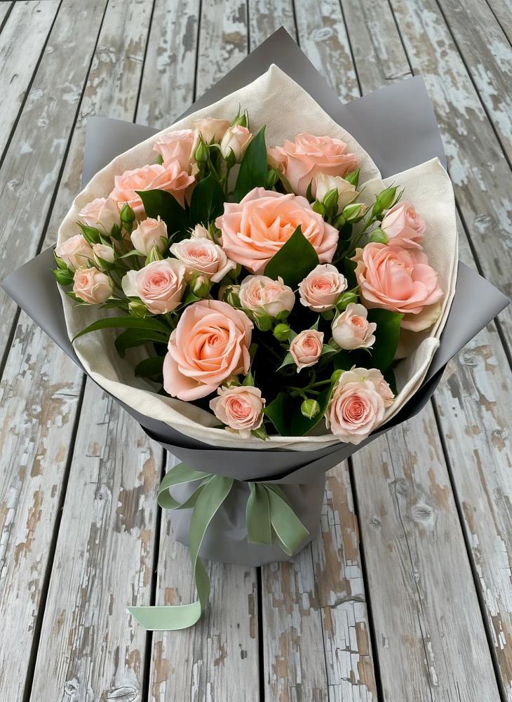 Букет цветов из: Розы в Поселок Ремзавода