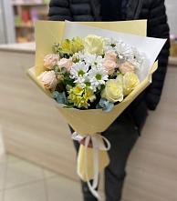 Букет цветов из:  Альстромерии, Розы и Хризантемы в Поселок Ремзавода