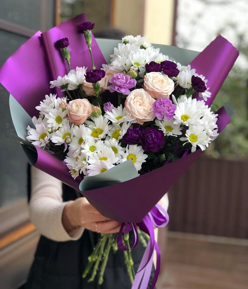 Букет цветов из: Хризантемы, Гвоздики и Розы в Поселок Ремзавода