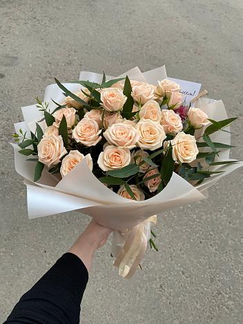 Букет Кремовые розы Латте в Поселок Ремзавода