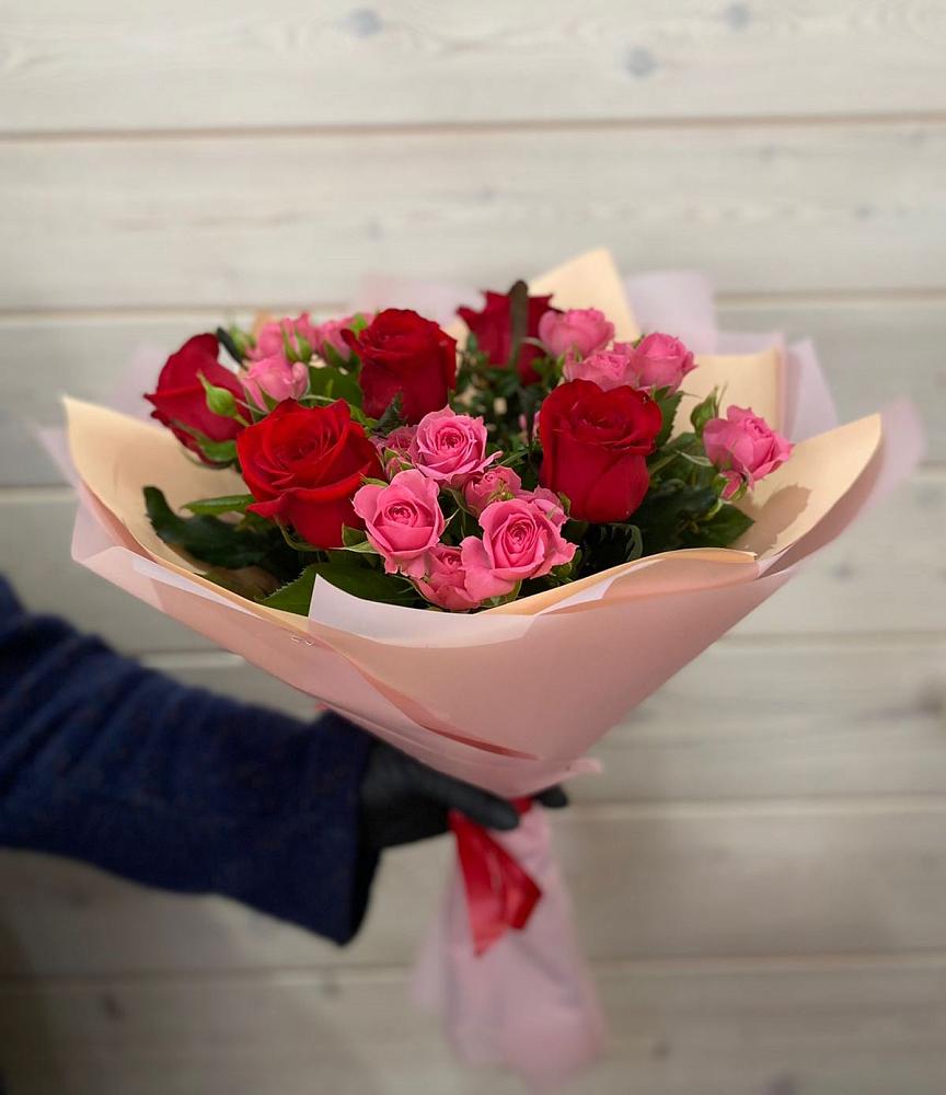 Букет цветов из: Розы в Поселок Ремзавода